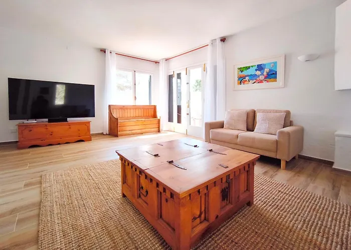 Exclusiva, Piscina Privada Y Vistas Al Mar Vila